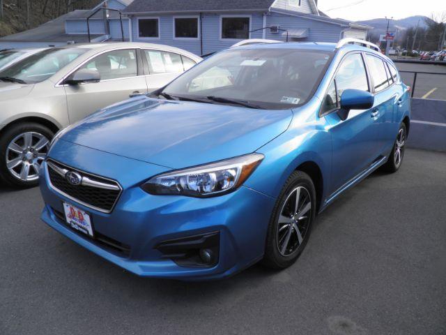 photo of 2019 Subaru Impreza 2.0i Premium