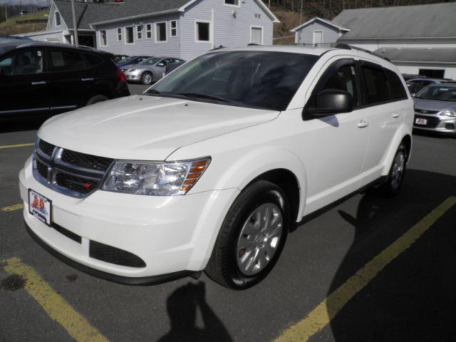 photo of 2018 Dodge Journey SE