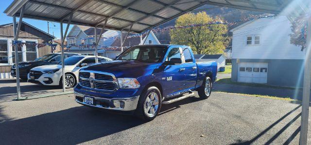 2017 Blue /Diesel Gray/Black Ram 1500 Big Horn Quad Cab 4x4 6'4 Box (1C6RR7GT2HS) with an 5.7L V8 engine, AT transmission, located at 15520 McMullen Hwy SW, Belair, MD, 21502, (301) 729-3700, 39.581375, -78.846451 - Photo#2