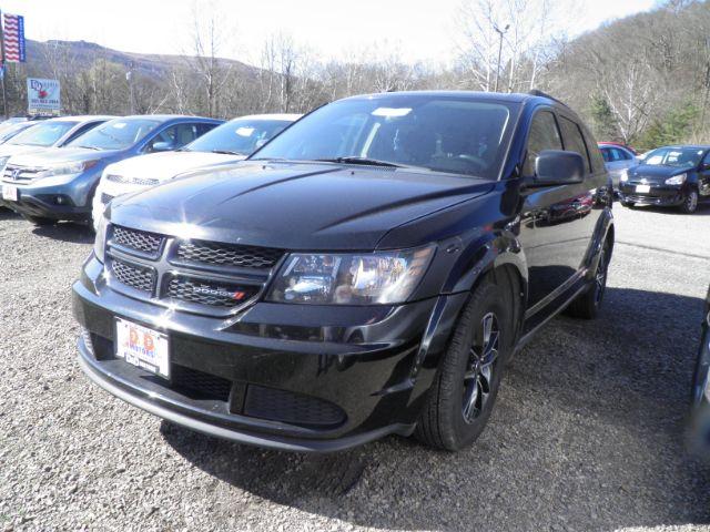 photo of 2018 Dodge Journey SE