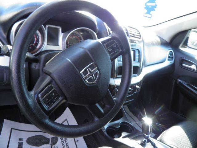 2018 BLACK Dodge Journey SE (3C4PDCAB7JT) with an 2.4L L4 engine, CVT transmission, located at 19521 New George's Creek Rd SW, Barton, MD, 21521, (301) 463-2404, 39.524323, -79.017906 - Photo#2