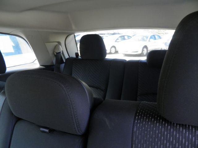 2018 BLACK Dodge Journey SE (3C4PDCAB7JT) with an 2.4L L4 engine, CVT transmission, located at 19521 New George's Creek Rd SW, Barton, MD, 21521, (301) 463-2404, 39.524323, -79.017906 - Photo#4