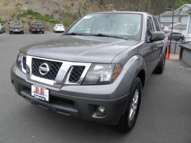 photo of 2016 Nissan Frontier SV