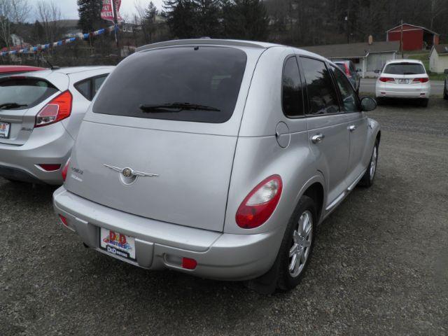 2010 SILVER Chrysler PT Cruiser Classic (3A4GY5F90AT) with an 2.4L L4 engine, located at 19521 New George's Creek Rd SW, Barton, MD, 21521, (301) 463-2404, 39.524323, -79.017906 - Photo#5