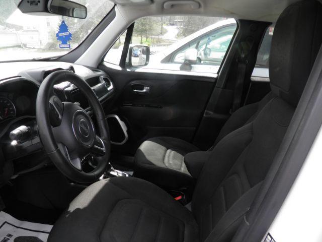 2019 WHITE Jeep Renegade Latitude FWD (ZACNJABB0KP) with an 2.4L L4 engine, located at 19521 New George's Creek Rd SW, Barton, MD, 21521, (301) 463-2404, 39.524323, -79.017906 - Photo#1