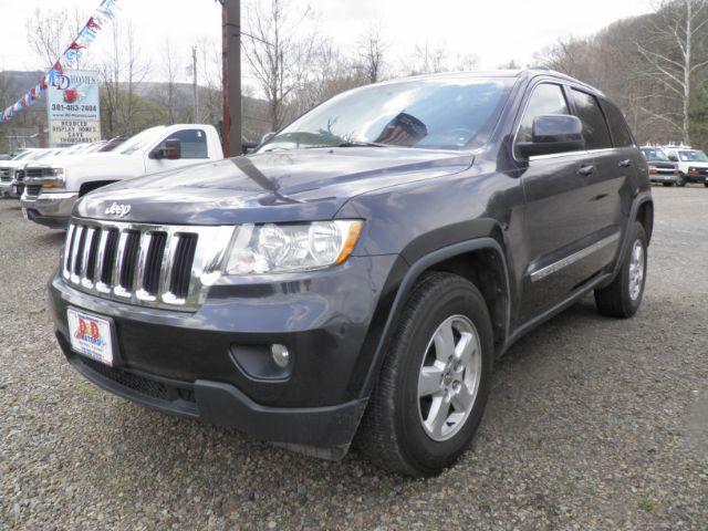 photo of 2013 Jeep Grand Cherokee Laredo