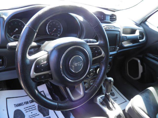 2015 WHITE Jeep Renegade Limited (ZACCJBDT8FP) with an 2.4L L4 engine, AT transmission, located at 19521 New George's Creek Rd SW, Barton, MD, 21521, (301) 463-2404, 39.524323, -79.017906 - Photo#2