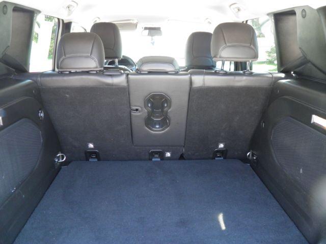 2015 WHITE Jeep Renegade Limited (ZACCJBDT8FP) with an 2.4L L4 engine, AT transmission, located at 19521 New George's Creek Rd SW, Barton, MD, 21521, (301) 463-2404, 39.524323, -79.017906 - Photo#4