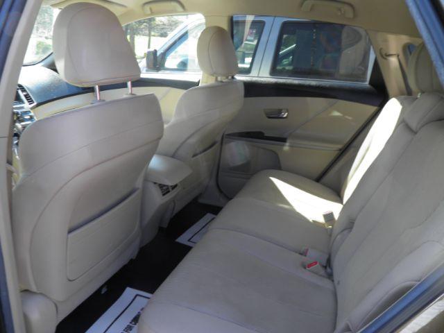 2012 GOLD Toyota Venza LE | XLE (4T3BA3BB7CU) with an 2.7 L4 engine, CVT transmission, located at 19521 New George's Creek Rd SW, Barton, MD, 21521, (301) 463-2404, 39.524323, -79.017906 - Photo#3