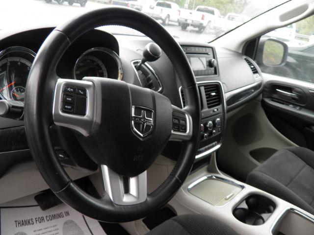 2013 GOLD Dodge Grand Caravan SXT (2C4RDGCG9DR) with an 3.6L V6 engine, AT transmission, located at 15520 McMullen Hwy SW, Belair, MD, 21502, (301) 729-3700, 39.581375, -78.846451 - Photo#2