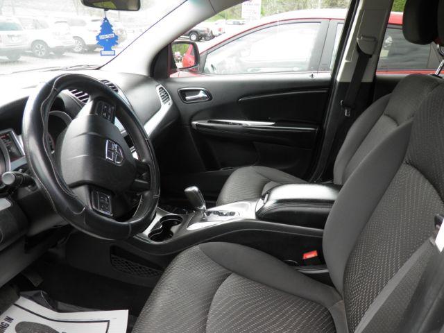 2015 GRAY Dodge Journey SXT (3C4PDCBB4FT) with an 2.4L L4 engine, CVT transmission, located at 19521 New George's Creek Rd SW, Barton, MD, 21521, (301) 463-2404, 39.524323, -79.017906 - Photo#1