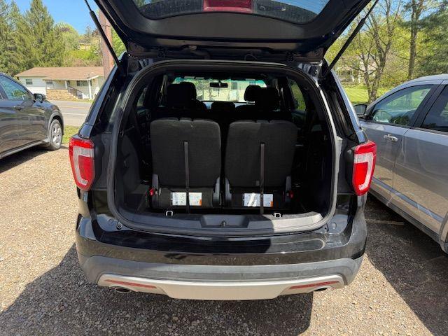 photo of 2016 Ford Explorer XLT