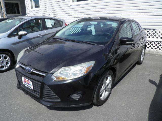 photo of 2014 Ford Focus SE Sedan