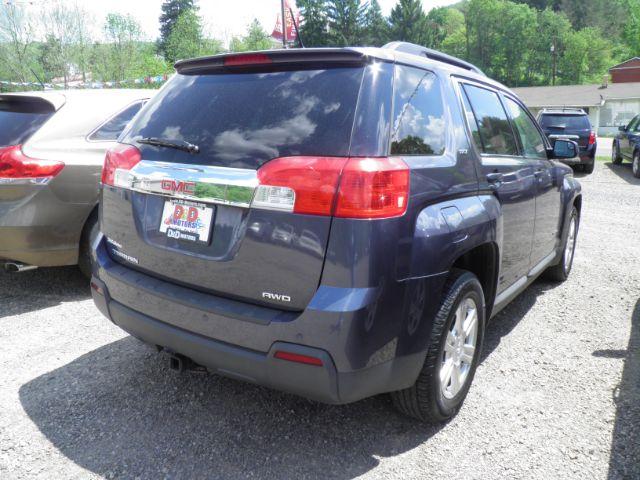 2014 BLUE GMC Terrain SLT1 AWD (2GKFLXEK6E6) with an 2.4L L4 engine, AT transmission, located at 19521 New George's Creek Rd SW, Barton, MD, 21521, (301) 463-2404, 39.524323, -79.017906 - Photo#5