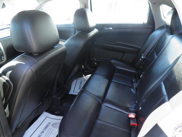 2015 GRAY Chevrolet Impala Limited Police (2G1WD5E37F1) with an 3.6L V6 engine, located at 15520 McMullen Hwy SW, Belair, MD, 21502, (301) 729-3700, 39.581375, -78.846451 - Photo#3