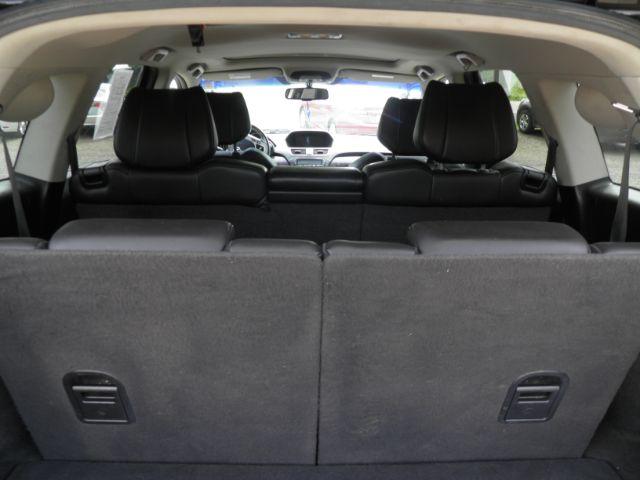 2013 BLACK Acura MDX Technology Package (2HNYD2H39DH) with an 3.7L V6 engine, AT transmission, located at 19521 New George's Creek Rd SW, Barton, MD, 21521, (301) 463-2404, 39.524323, -79.017906 - Photo#5