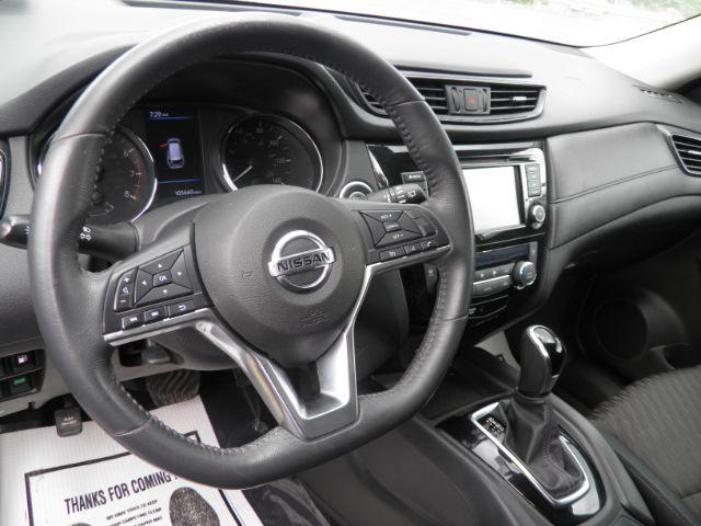 2018 SILVER Nissan Rogue SV (5N1AT2MVXJC) with an 2.5 L4 engine, AT transmission, located at 15520 McMullen Hwy SW, Belair, MD, 21502, (301) 729-3700, 39.581375, -78.846451 - Photo#2