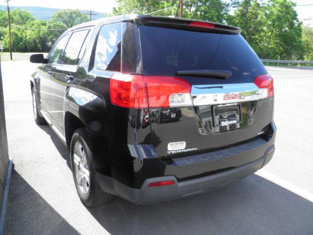 2015 BLACK GMC Terrain SLE-1 (2GKFLVEK9F6) with an 2.4L L4 engine, AT transmission, located at 15520 McMullen Hwy SW, Belair, MD, 21502, (301) 729-3700, 39.581375, -78.846451 - Photo#5