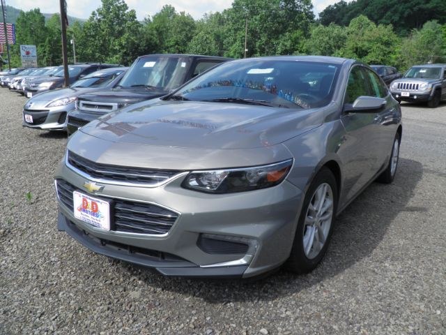 photo of 2018 Chevrolet Malibu LT