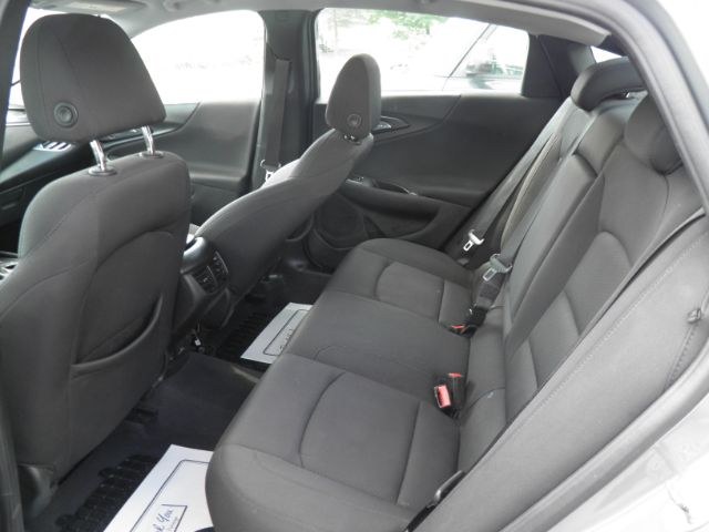 2018 GRAY Chevrolet Malibu LT (1G1ZD5ST7JF) with an 1.5L L4 engine, AT transmission, located at 19521 New George's Creek Rd SW, Barton, MD, 21521, (301) 463-2404, 39.524323, -79.017906 - Photo#3