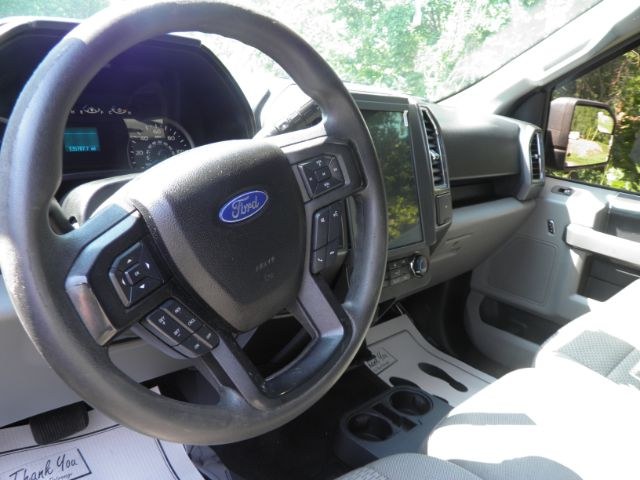 2017 SILVER Ford F-150 XLT (1FTEW1EF4HK) with an 3.5L V6 engine, AT transmission, located at 15520 McMullen Hwy SW, Belair, MD, 21502, (301) 729-3700, 39.581375, -78.846451 - Photo#2