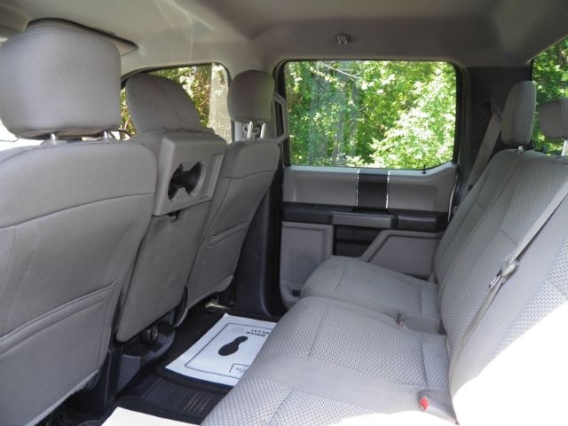 2017 SILVER Ford F-150 XLT (1FTEW1EF4HK) with an 3.5L V6 engine, AT transmission, located at 15520 McMullen Hwy SW, Belair, MD, 21502, (301) 729-3700, 39.581375, -78.846451 - Photo#3