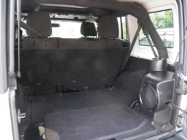 2013 Silver /Black Cloth Interior Jeep Wrangler Unlimited Sport 4WD (1C4BJWDG6DL) with an 3.6L V6 engine, AT transmission, located at 15520 McMullen Hwy SW, Belair, MD, 21502, (301) 729-3700, 39.581375, -78.846451 - Photo#4