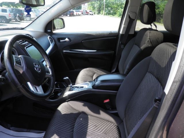 2014 GRAY Dodge Journey SXT (3C4PDDBG2ET) with an 3.6L V6 engine, AT transmission, located at 19521 New George's Creek Rd SW, Barton, MD, 21521, (301) 463-2404, 39.524323, -79.017906 - Photo#1