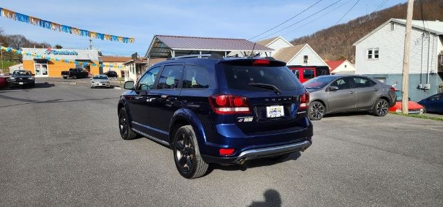 2018 BLUE /Black Dodge Journey Crossroad AWD (3C4PDDGG3JT) with an 3.6L V6 engine, AT transmission, located at 15520 McMullen Hwy SW, Belair, MD, 21502, (301) 729-3700, 39.581375, -78.846451 - Photo#9