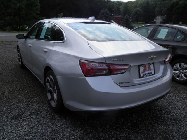 2021 SILVER Chevrolet Malibu FWD LT (1G1ZD5ST2MF) with an 1.5L L4 engine, AT transmission, located at 19521 New George's Creek Rd SW, Barton, MD, 21521, (301) 463-2404, 39.524323, -79.017906 - Photo#4