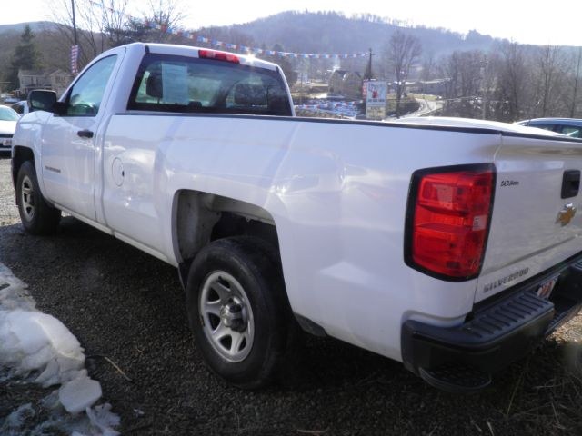 2014 WHITE Chevrolet Silverado 1500 Work Truck 1WT Regular Cab 2WD (1GCNCPEH2EZ) with an 4.3L V6 engine, AT transmission, located at 19521 New George's Creek Rd SW, Barton, MD, 21521, (301) 463-2404, 39.524323, -79.017906 - Photo#3