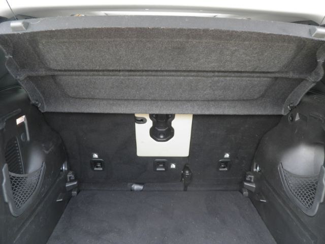 2020 WHITE Jeep Renegade Latitude 4x4 (ZACNJBBB4LP) with an 2.4L L4 engine, located at 19521 New George's Creek Rd SW, Barton, MD, 21521, (301) 463-2404, 39.524323, -79.017906 - Photo#4