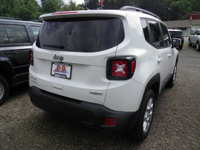 2020 WHITE Jeep Renegade Latitude 4x4 (ZACNJBBB4LP) with an 2.4L L4 engine, located at 19521 New George's Creek Rd SW, Barton, MD, 21521, (301) 463-2404, 39.524323, -79.017906 - Photo#5