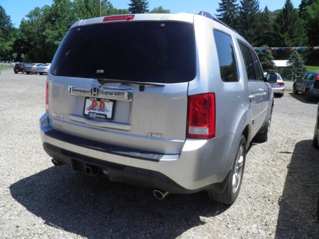 2012 SILVER Honda Pilot EX (5FNYF4H42CB) with an 3.5L V6 engine, AT transmission, located at 19521 New George's Creek Rd SW, Barton, MD, 21521, (301) 463-2404, 39.524323, -79.017906 - Photo#4
