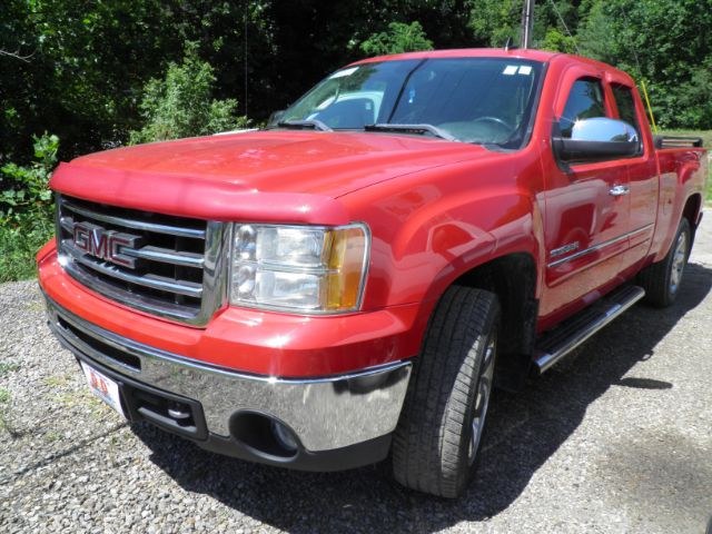 photo of 2013 GMC Sierra 1500 SLE