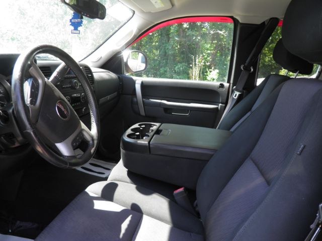 2013 RED GMC Sierra 1500 SLE (1GTR2VE79DZ) with an 4.8L V8 engine, AT transmission, located at 19521 New George's Creek Rd SW, Barton, MD, 21521, (301) 463-2404, 39.524323, -79.017906 - Photo#1