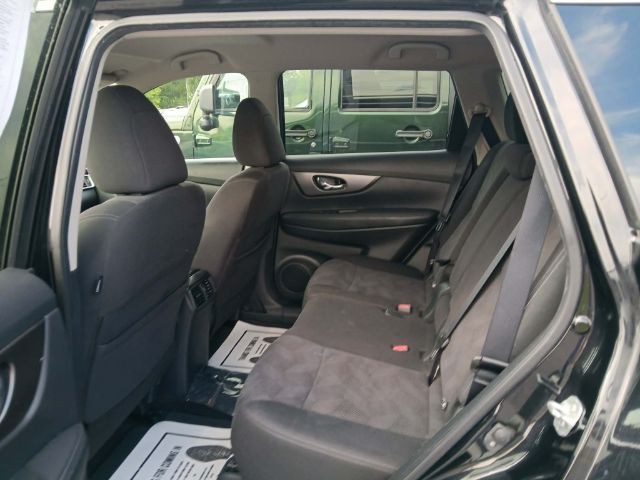 2016 BLACK Nissan Rogue SV (KNMAT2MVXGP) with an 2.5 L4 engine, AT transmission, located at 15520 McMullen Hwy SW, Belair, MD, 21502, (301) 729-3700, 39.581375, -78.846451 - Photo#2