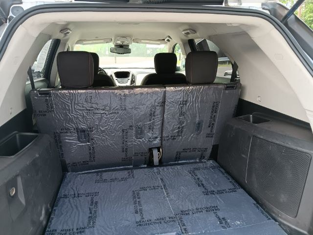 2015 SILVER Chevrolet Equinox LT (2GNFLFEK0F6) with an 3.6L V6 engine, AT transmission, located at 15520 McMullen Hwy SW, Belair, MD, 21502, (301) 729-3700, 39.581375, -78.846451 - Photo#3