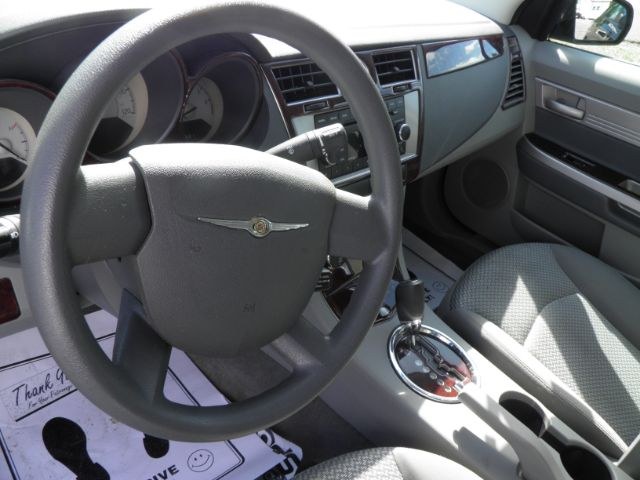 2008 GRAY Chrysler Sebring LX (1C3LC46K48N) with an 2.4L L4 engine, AT transmission, located at 19521 New George's Creek Rd SW, Barton, MD, 21521, (301) 463-2404, 39.524323, -79.017906 - Photo#2