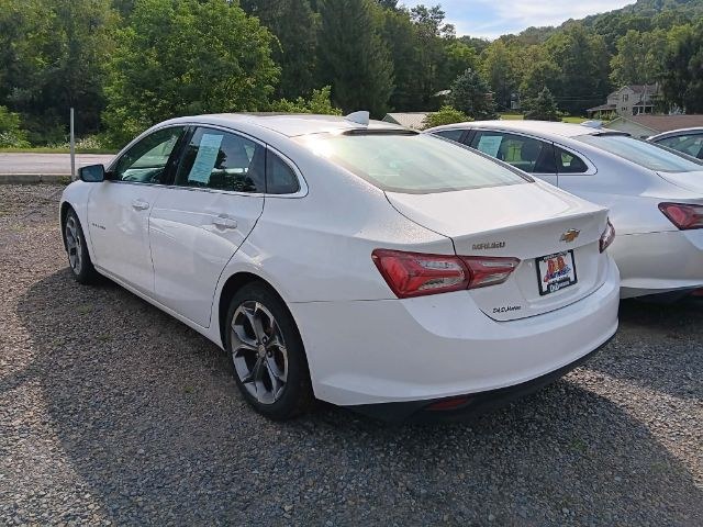2020 WHITE Chevrolet Malibu FWD LT (1G1ZD5ST4LF) with an 1.5L L4 engine, AT transmission, located at 19521 New George's Creek Rd SW, Barton, MD, 21521, (301) 463-2404, 39.524323, -79.017906 - Photo#3