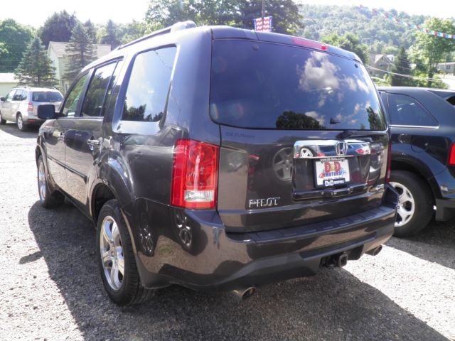 2013 BROWN Honda Pilot EX-L (5FNYF4H56DB) with an 3.5L V6 engine, AT transmission, located at 19521 New George's Creek Rd SW, Barton, MD, 21521, (301) 463-2404, 39.524323, -79.017906 - Photo#6