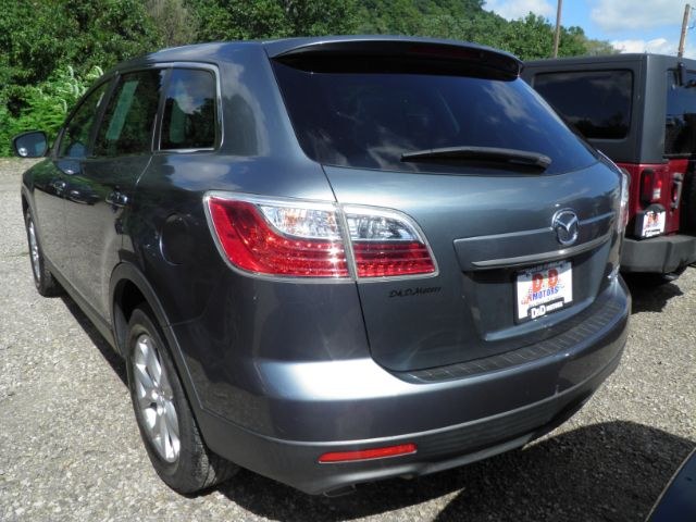 2012 GRAY Mazda CX-9 Touring (JM3TB3CV6C0) with an 3.7L V6 engine, CVT transmission, located at 19521 New George's Creek Rd SW, Barton, MD, 21521, (301) 463-2404, 39.524323, -79.017906 - Photo#5