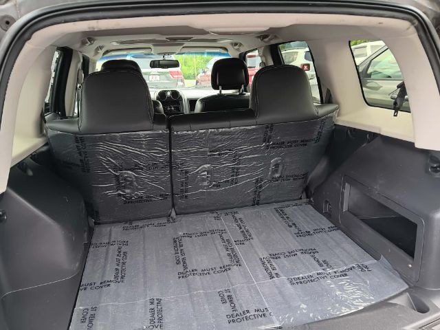 2015 GRAY Jeep Patriot High Altitude Edition (1C4NJRFB8FD) with an 2.4L L4 engine, AT transmission, located at 15520 McMullen Hwy SW, Belair, MD, 21502, (301) 729-3700, 39.581375, -78.846451 - Photo#3