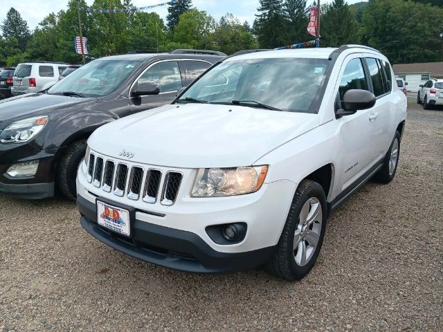 photo of 2013 Jeep Compass Latitude