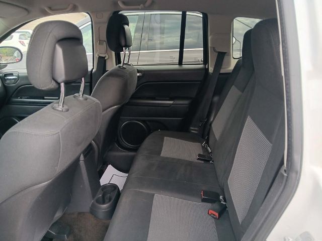 2013 WHITE Jeep Compass Latitude (1C4NJDEB6DD) with an 2.4L L4 engine, located at 19521 New George's Creek Rd SW, Barton, MD, 21521, (301) 463-2404, 39.524323, -79.017906 - Photo#2