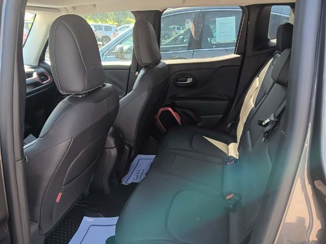 2016 GRAY Jeep Renegade Trailhawk (ZACCJBCT6GP) with an 2.4L L4 engine, located at 19521 New George's Creek Rd SW, Barton, MD, 21521, (301) 463-2404, 39.524323, -79.017906 - Photo#2