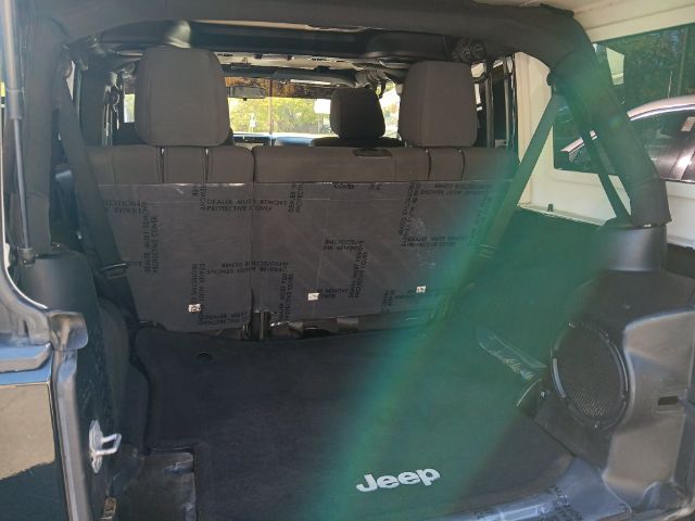 2012 BLACK Jeep Wrangler Unlimited Rubicon (1C4HJWFG5CL) with an 3.6L V6 engine, located at 15520 McMullen Hwy SW, Belair, MD, 21502, (301) 729-3700, 39.581375, -78.846451 - Photo#4