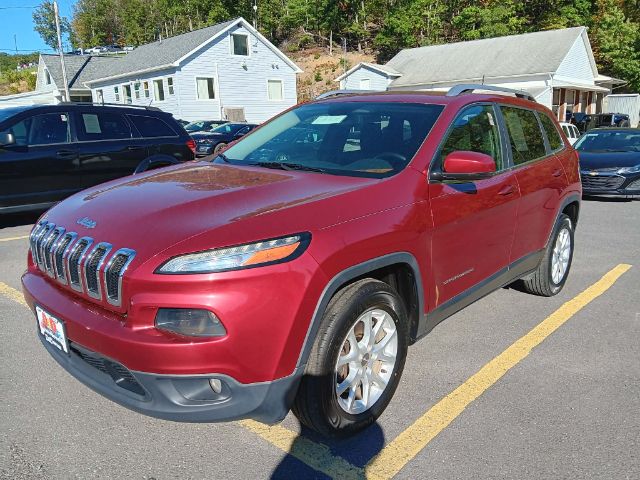 photo of 2016 Jeep Cherokee Latitude