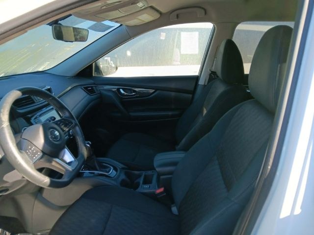 2018 WHITE Nissan Rogue SV (5N1AT2MV3JC) with an 2.5 L4 engine, located at 15520 McMullen Hwy SW, Belair, MD, 21502, (301) 729-3700, 39.581375, -78.846451 - Photo#1