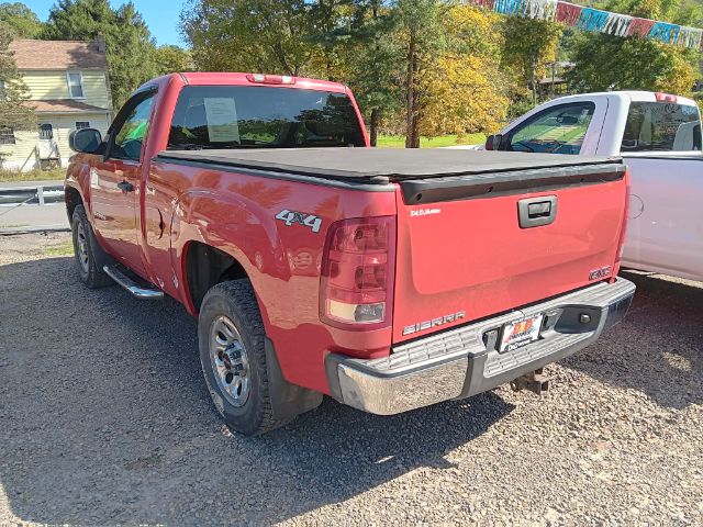 2012 RED GMC Sierra 1500 Work Truck (1GTN2TEX2CZ) with an 4.3L V6 engine, AT transmission, located at 19521 New George's Creek Rd SW, Barton, MD, 21521, (301) 463-2404, 39.524323, -79.017906 - Photo#2